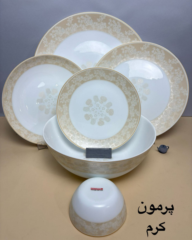 سرویس غذاخوری ۲۶ پارچه دینو طرح پرمون کرم گرد کلاسیک